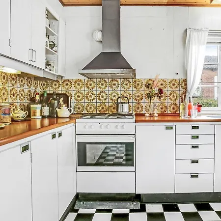 Nice In With Kitchen Feriehus *