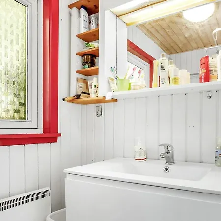 Nice In With Kitchen Hasle